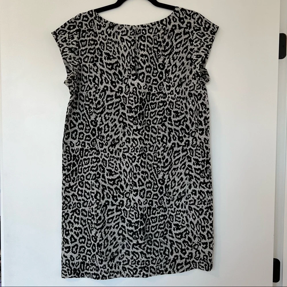 Joie Leopard Print 100% Silk Mini Dress; Size Medium - Picture 5 of 7